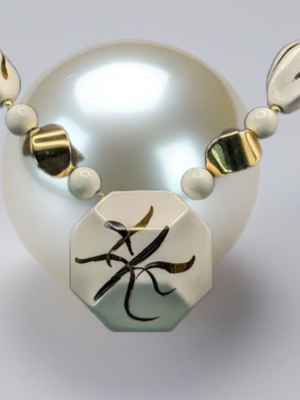VINTAGE Japanese Hand Painted Ceramic Modernist Necklace & Clipon Earrings Set